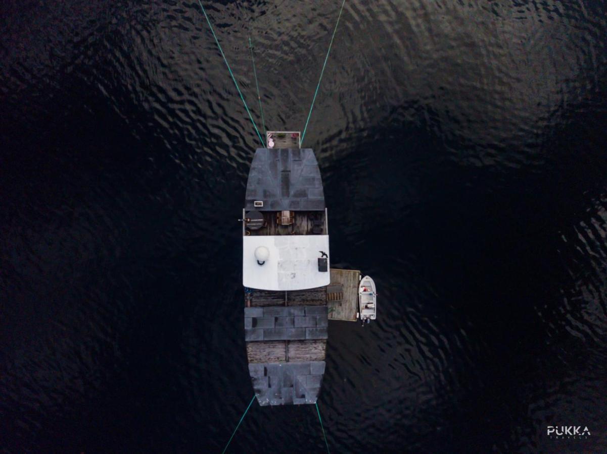 Volda Floating Home Kvaloya 外观 照片